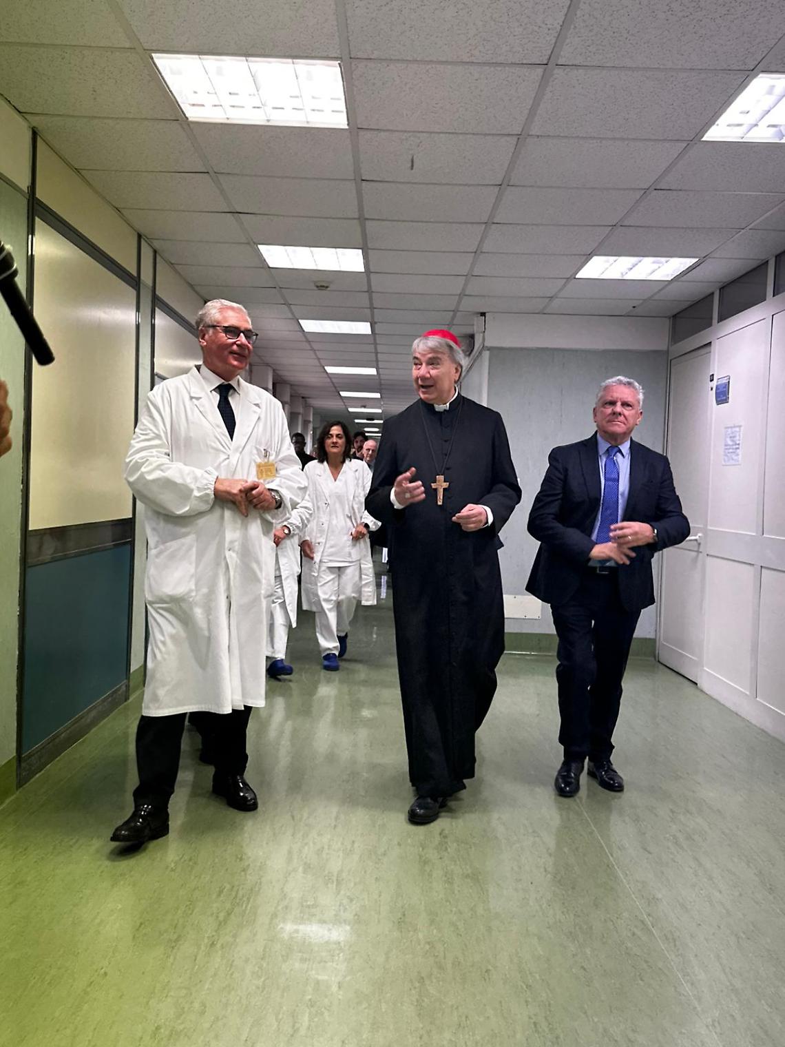 Il cardinale Battaglia alla &ldquo;Vanvitelli&rdquo;