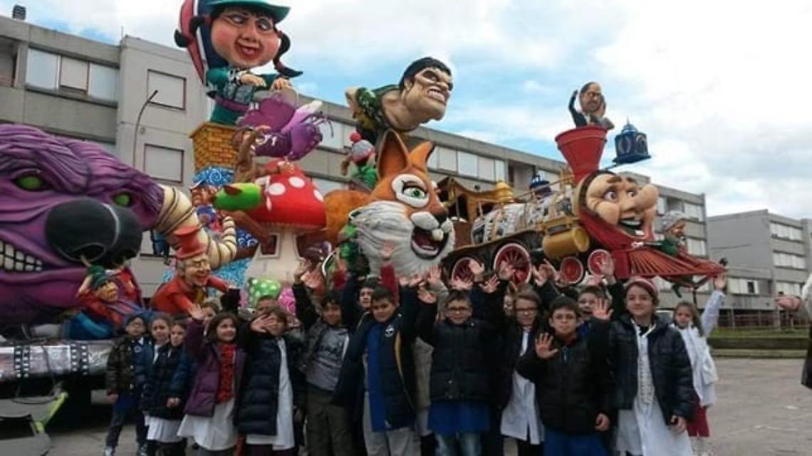 Carnevale Strianese tra carri, musica e spettacoli