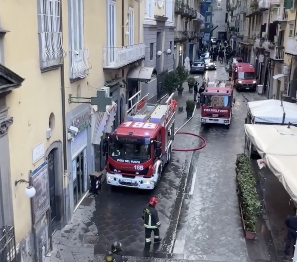 Incendio al Sannazaro, Fico e Manfredi: &laquo;Una ferita per tutti&raquo;