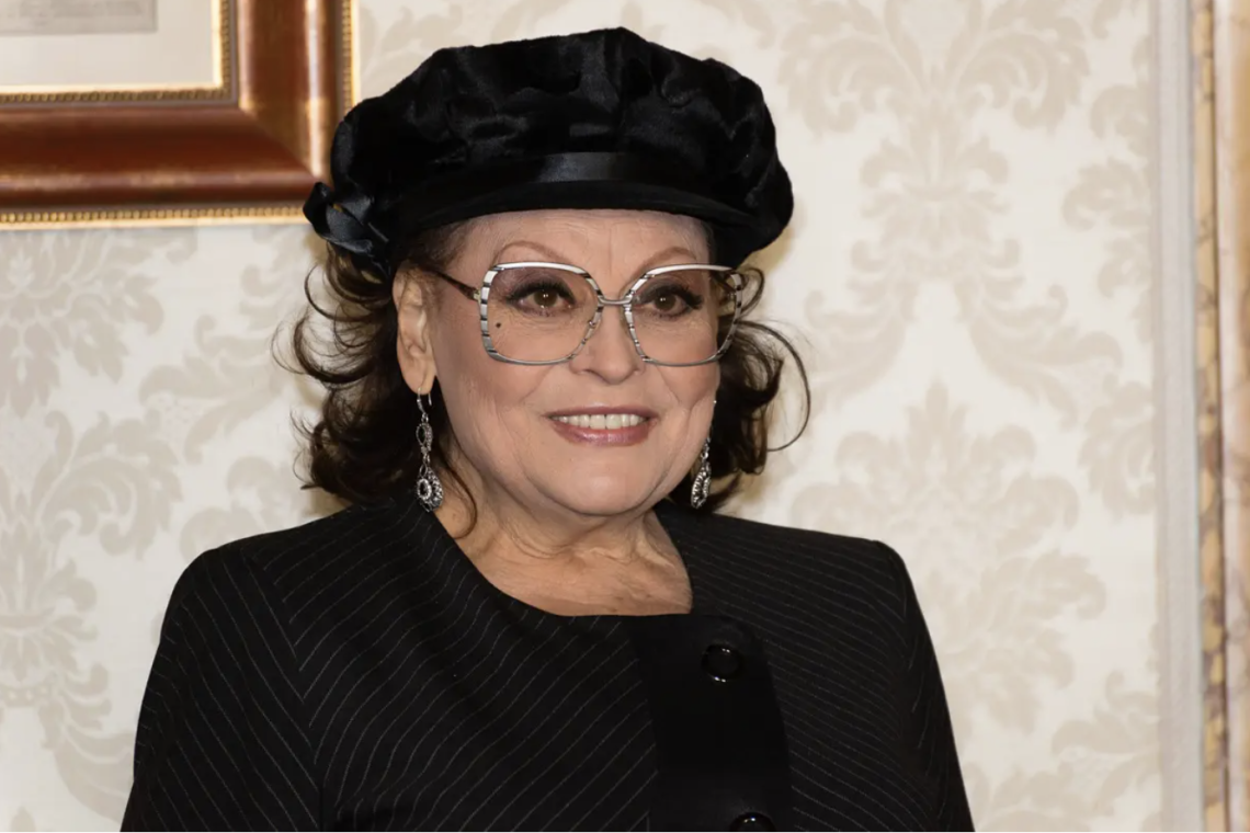 &laquo;Napoli perde la sua Luce. Amica straordinaria, generosa immensa&raquo;