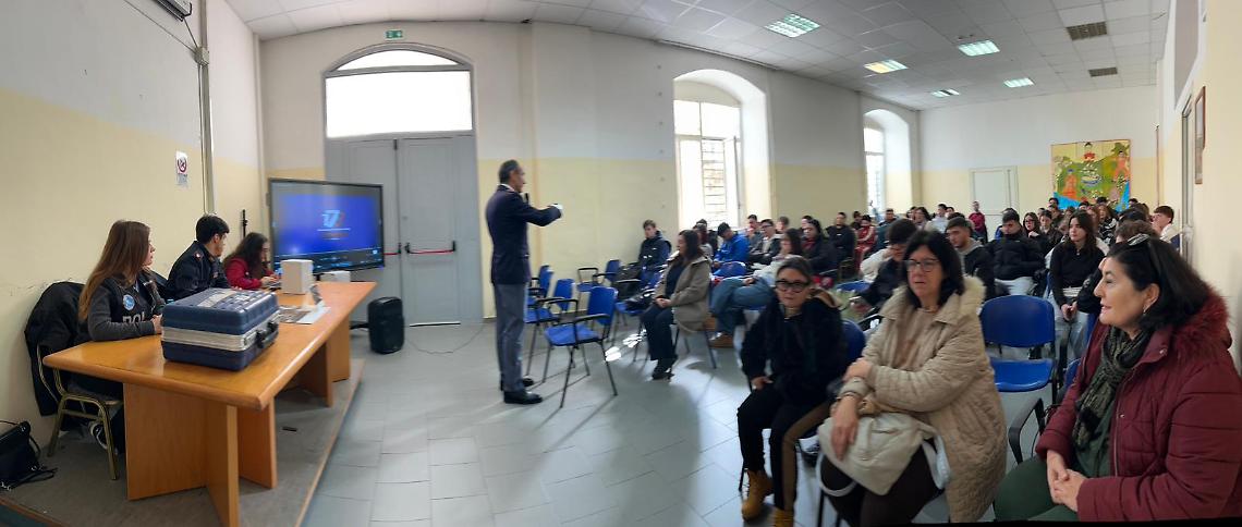 Legalit&agrave; e sicurezza digitale, confronto al Ferraioli