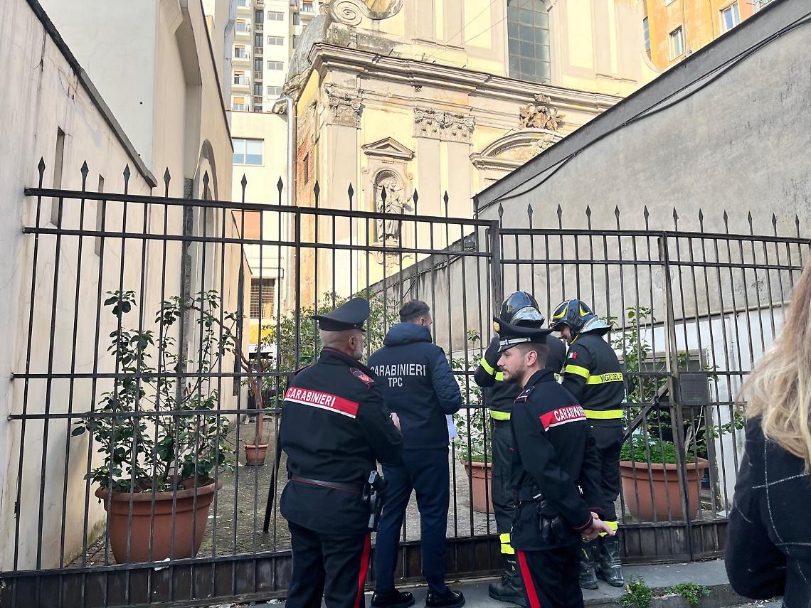 Occupazione abusiva, sequestrata area chiesa 