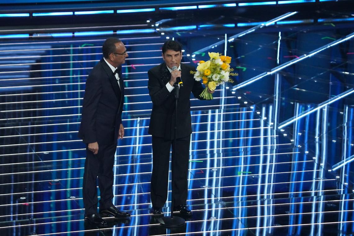 Sanremo, Napoli detta il ritmo all&rsquo;Ariston