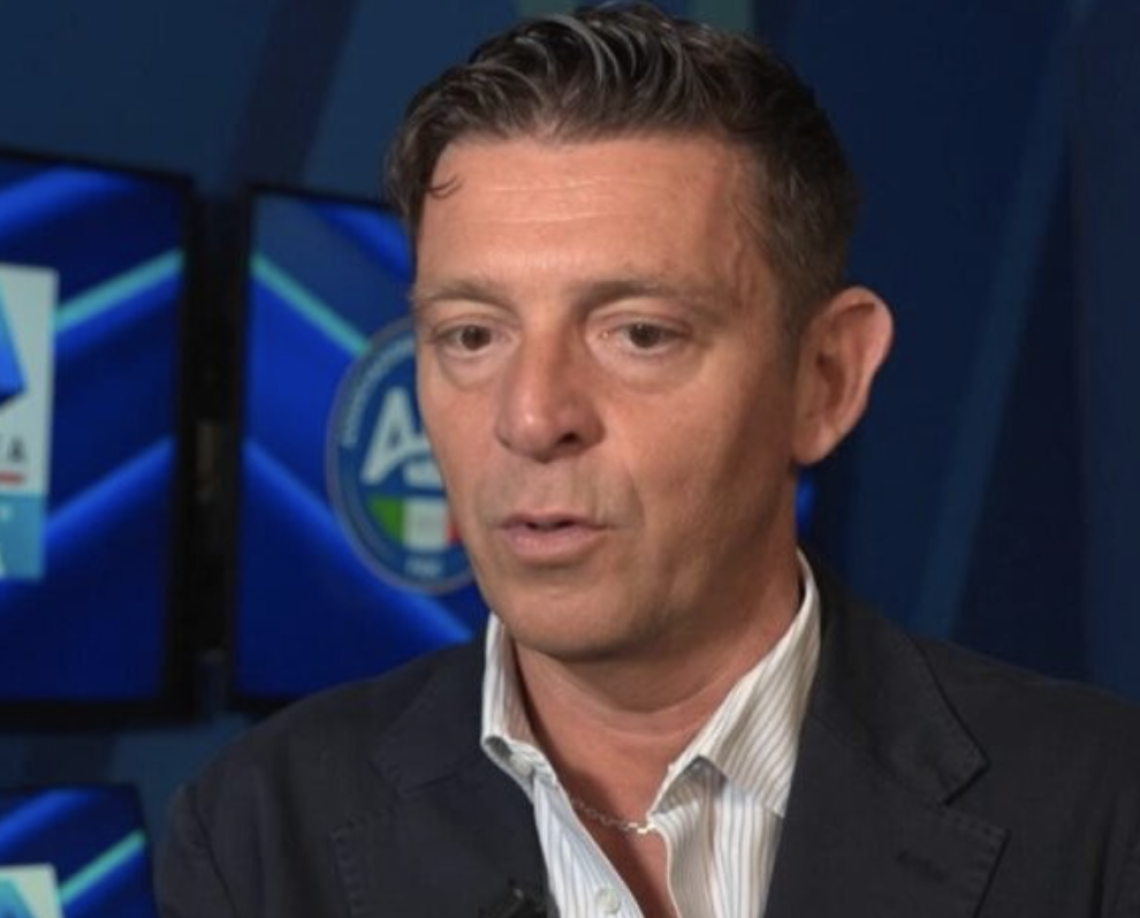 Rocchi ha chiaramente fallito ma anche nel calcio nessuno si dimette