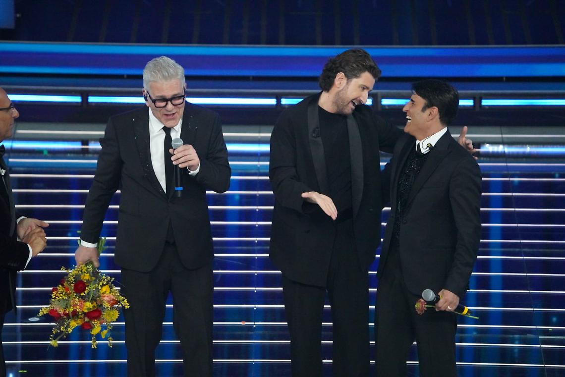 Sanremo, Napoli comanda anche nella notte delle cover