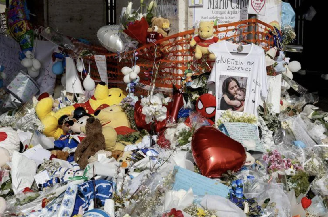 Domenico, cartelli sul ghiaccio secco: il giallo a Bolzano