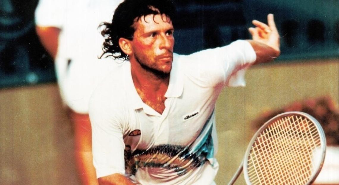 &laquo;Sinner &egrave; una macchina. Ma oggi&hellip;&raquo;: Cierro legge il duello che sta cambiando gerarchie e linguaggio del tennis