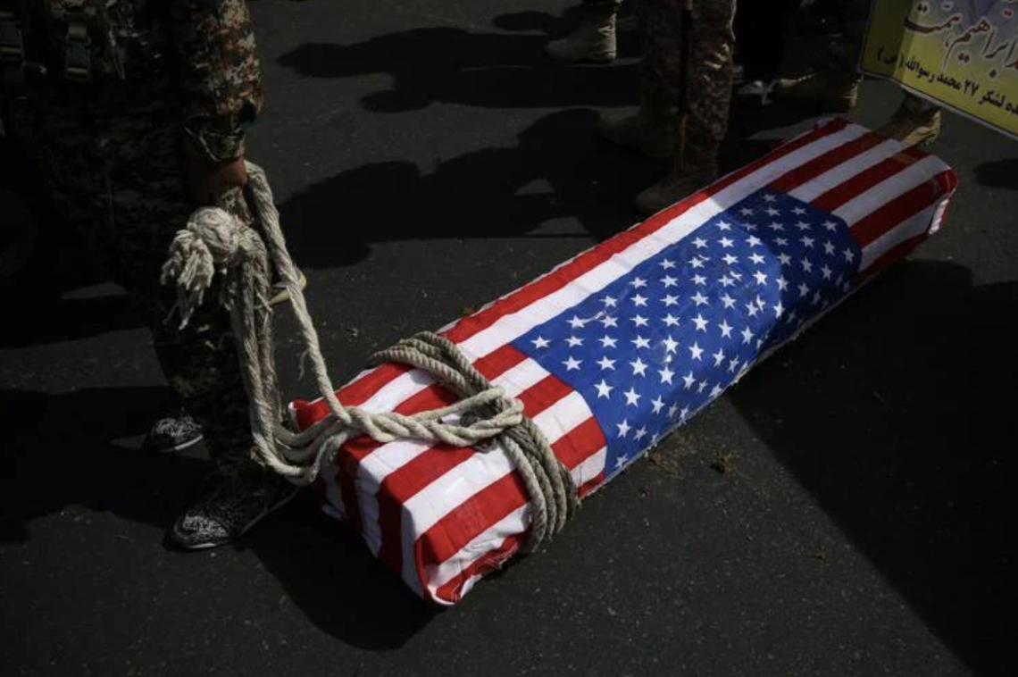 Esplosioni a Teheran, Israele colpisce ancora Beirut