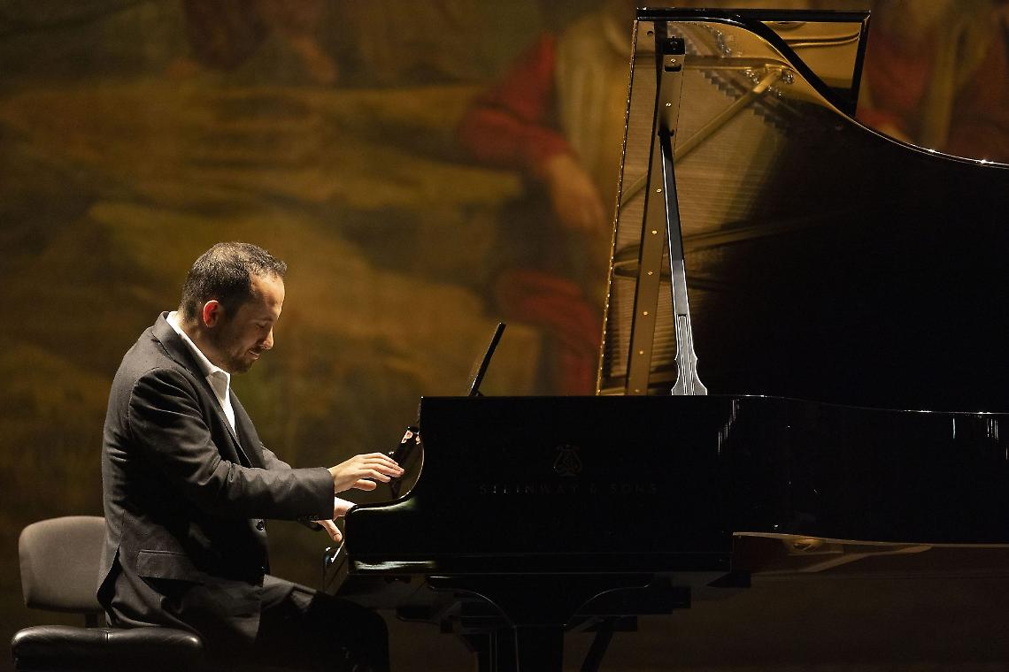 Igor Levit in recital al Teatro di San Carlo