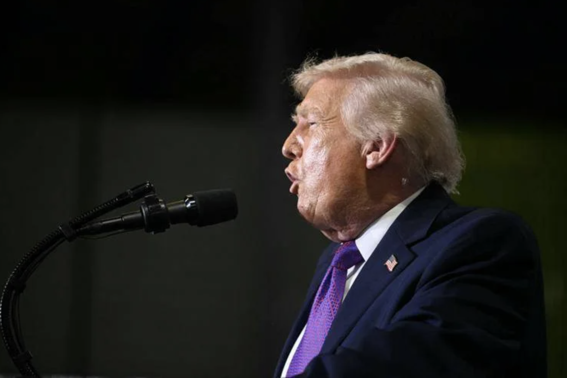 Iran, Trump: &laquo;Non voglio pi&ugrave; l'aiuto della Nato&raquo;