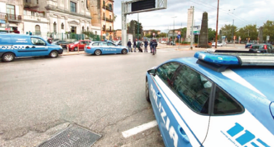 Agguato mascherato da rapina, ferito il nipote del boss Licciardi