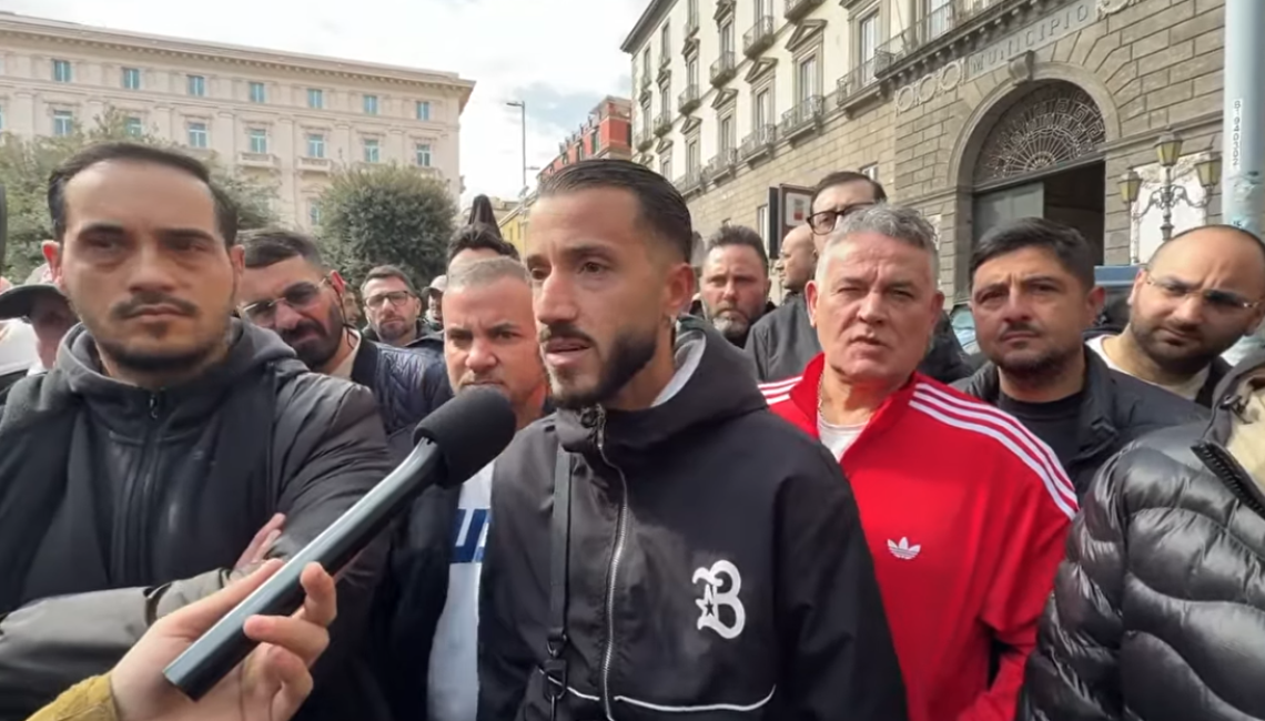 Epatite A, protesta dei venditori di cozze: false notizie ci rovinano