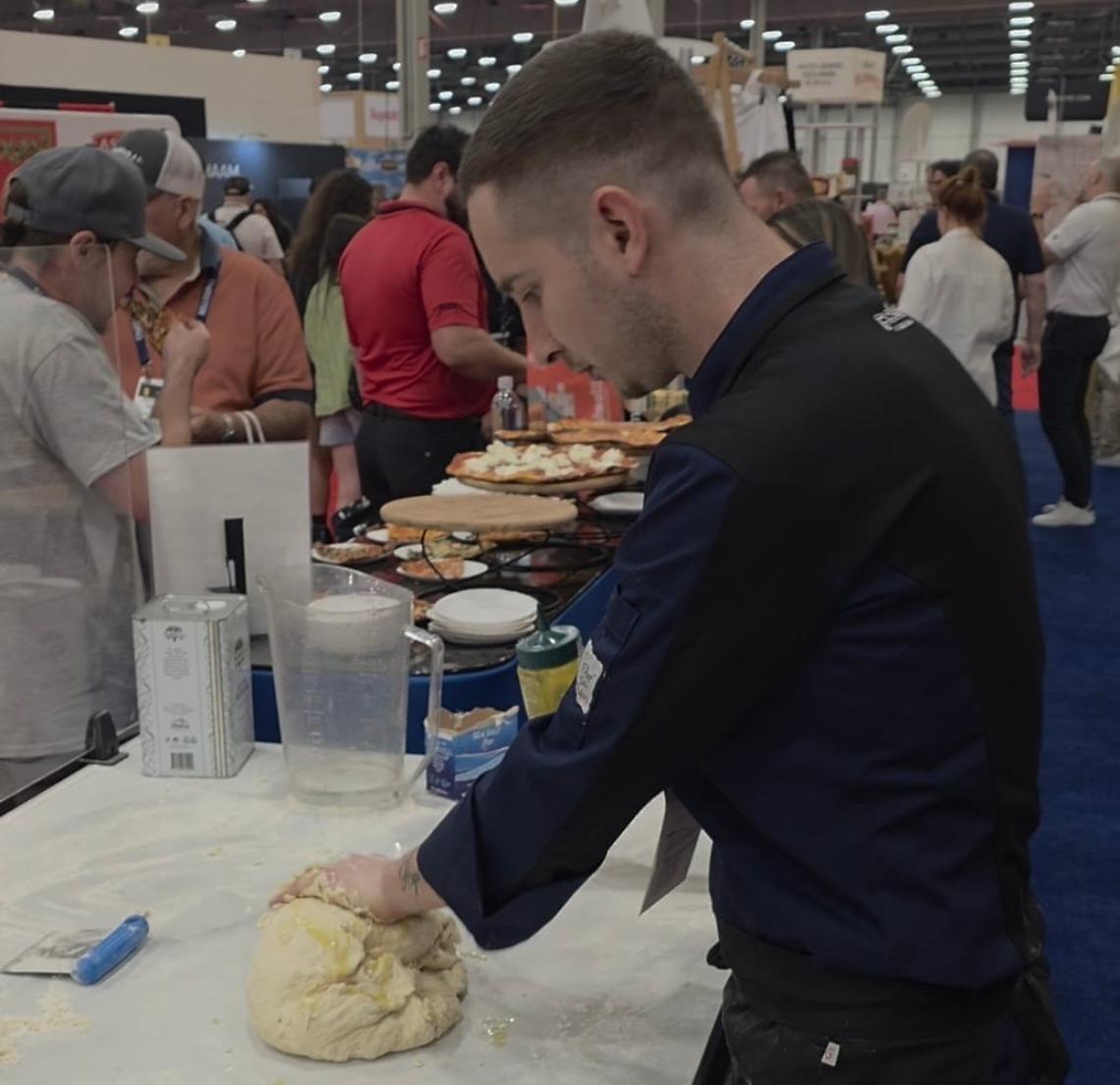 La scrocchiarella romana incanta Las Vegas