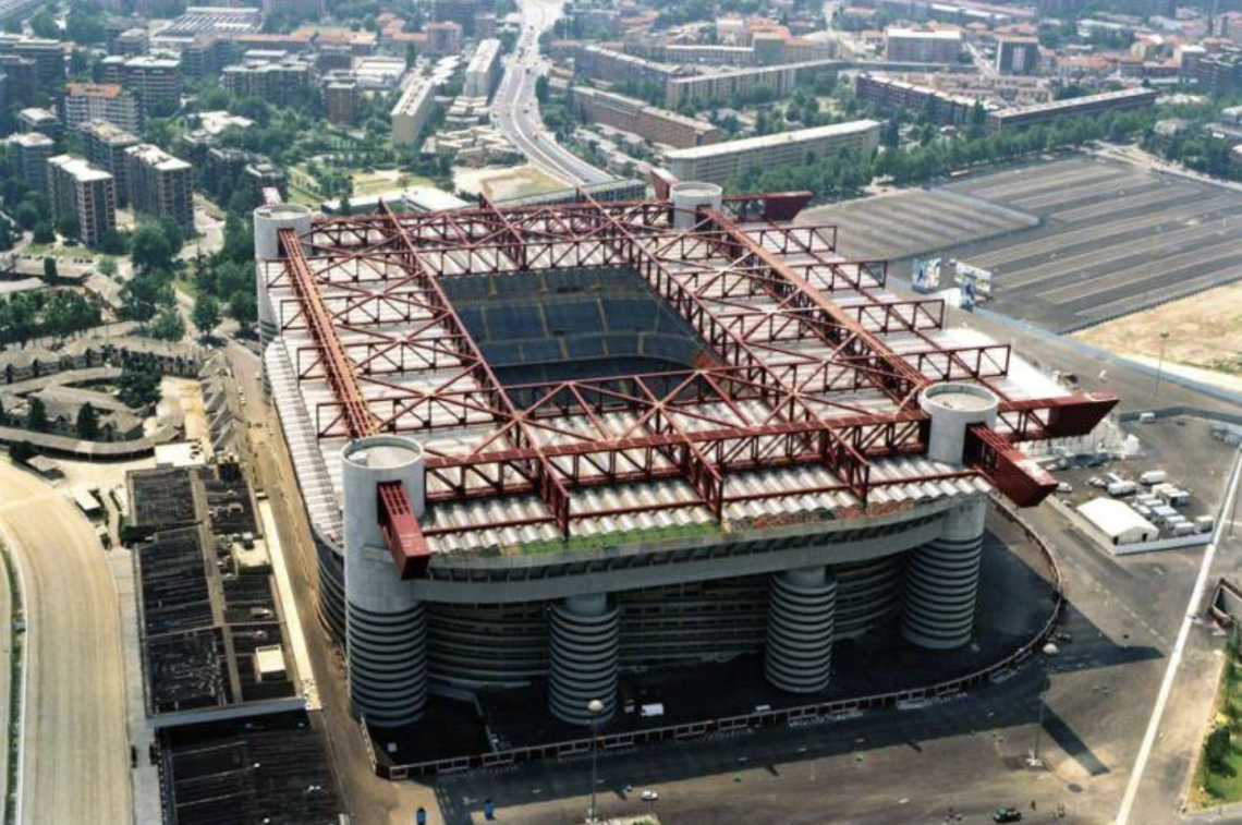 Vendita San Siro, nove indagati in inchiesta per turbativa d'asta: &laquo;Bando su misura per Inter e Milan&raquo;