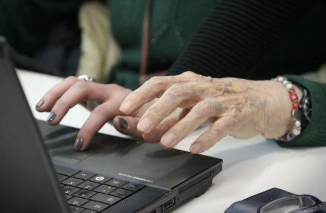 Bonifici bloccati dal 2 al 6 aprile, perch&eacute;: come trasferire il denaro, le alternative