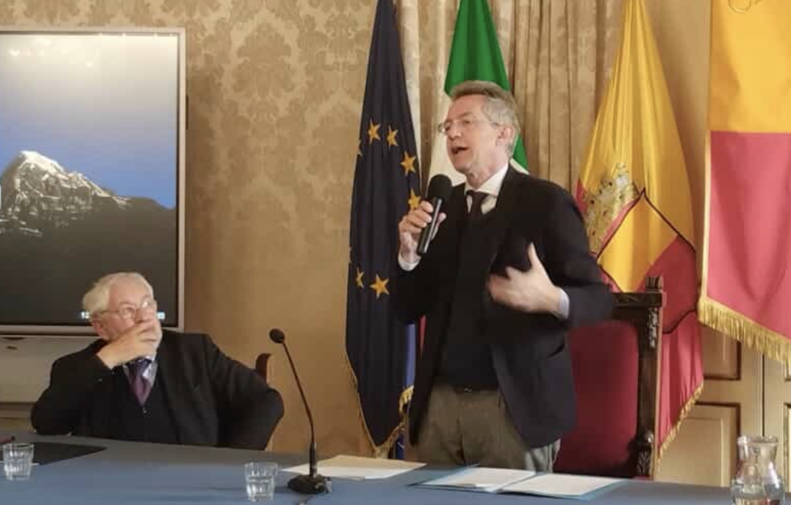 &laquo;Costruiamo la Napoli del futuro&raquo;