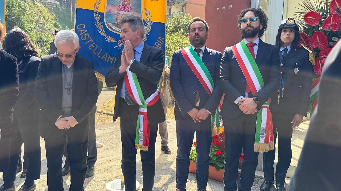 Il crollo della funivia un anno fa: dolore e silenzio 