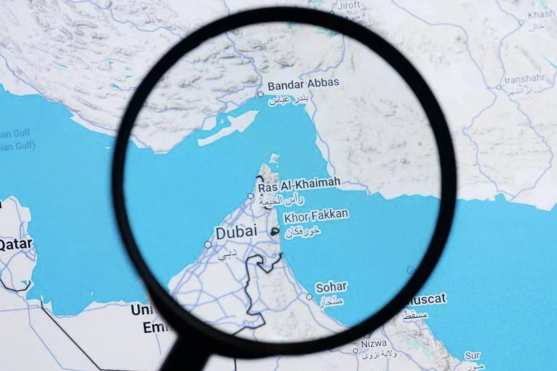 Iran riapre lo Stretto di Hormuz: &laquo;Via libera a tutte le navi&raquo;