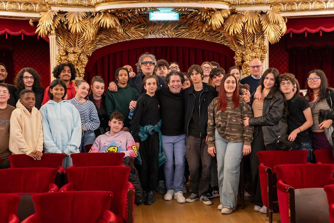 San Carlo, i giovani di Sanitansamble incontrano il maestro Dudamel