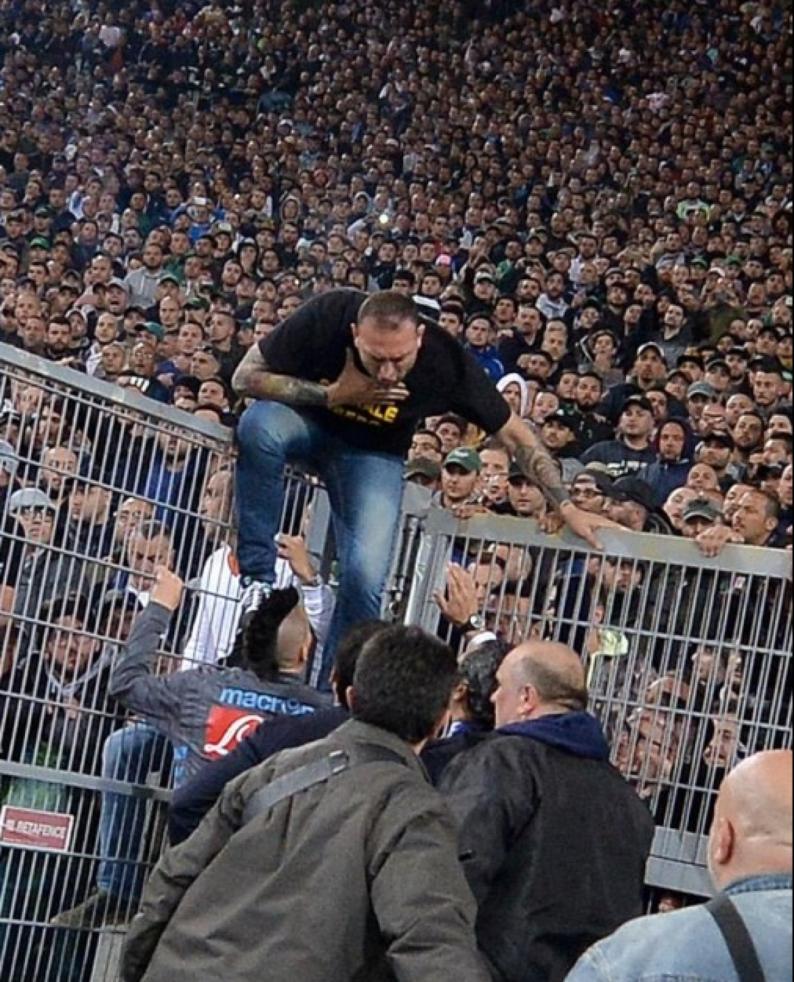 Finale di Coppa Italia, condannato Genny ’a carogna