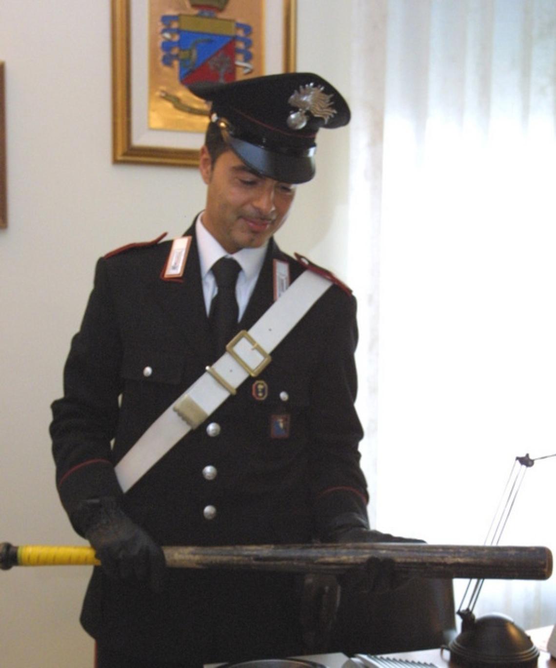 Non va ad interrogazione volontaria, bullo la bastona