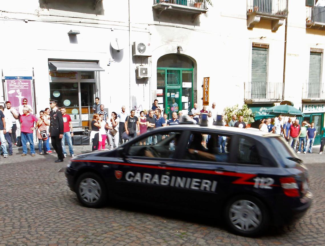 Sorrento: 72enne muore schiacciato da lastroni di cemento 