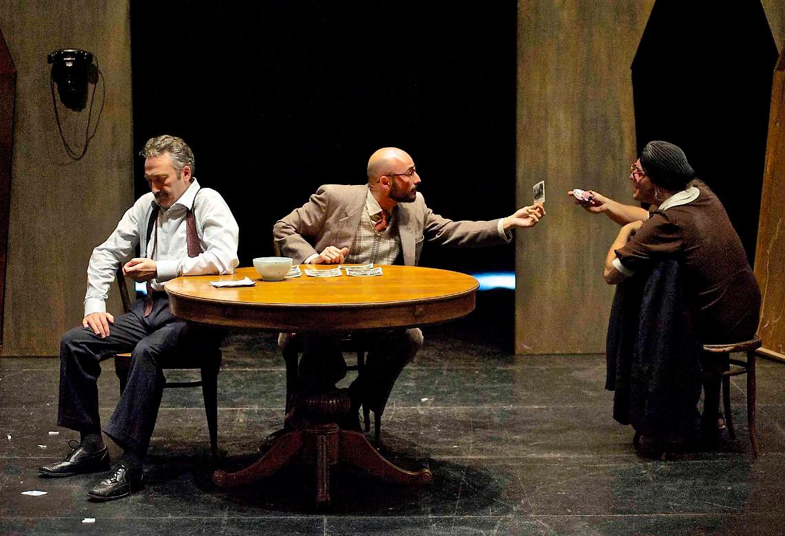 In Europa con Saponaro, Maglietta, Toni e Peppe Servillo