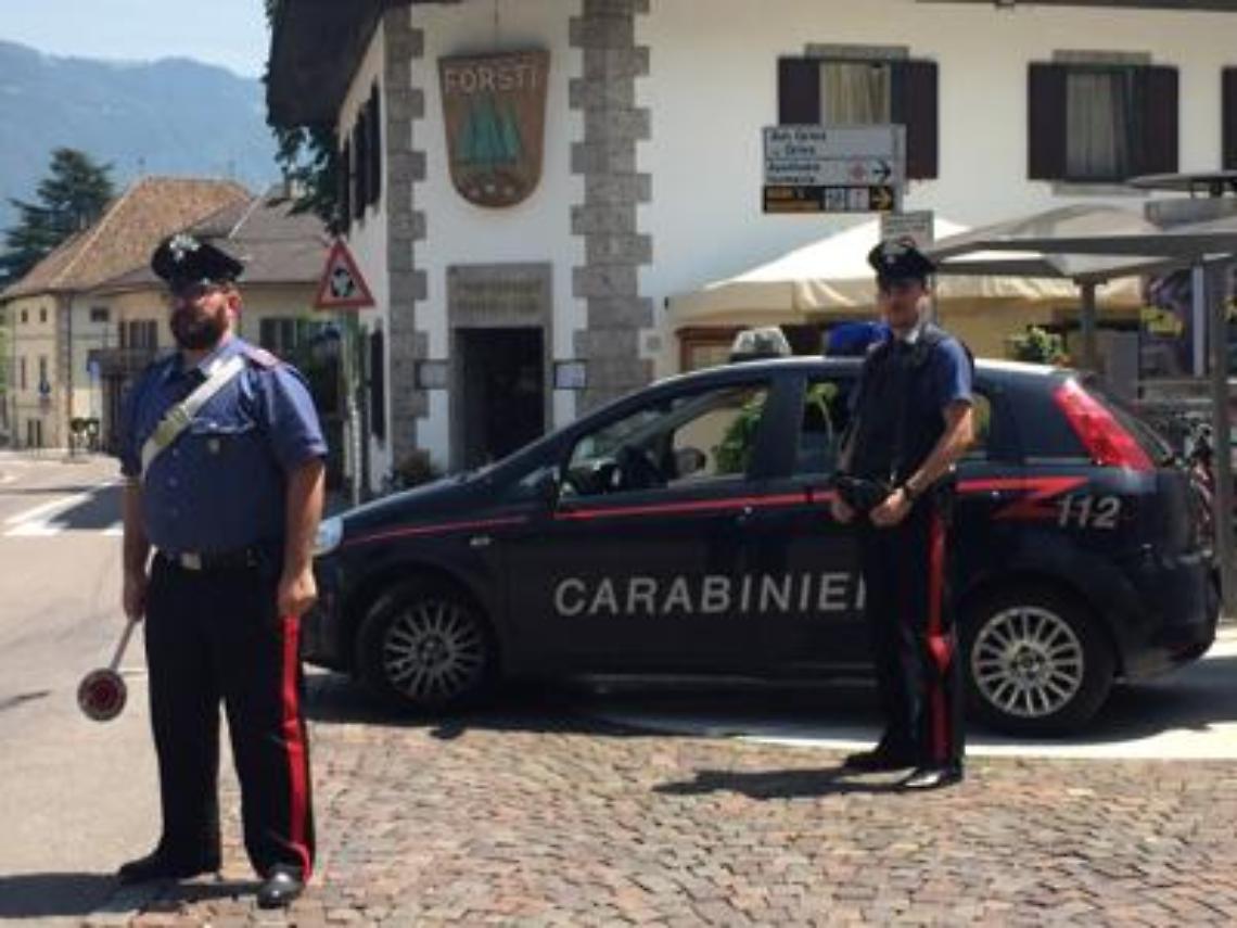 Aggredisce operatrice ed evade da comunità, arrestato 18enne