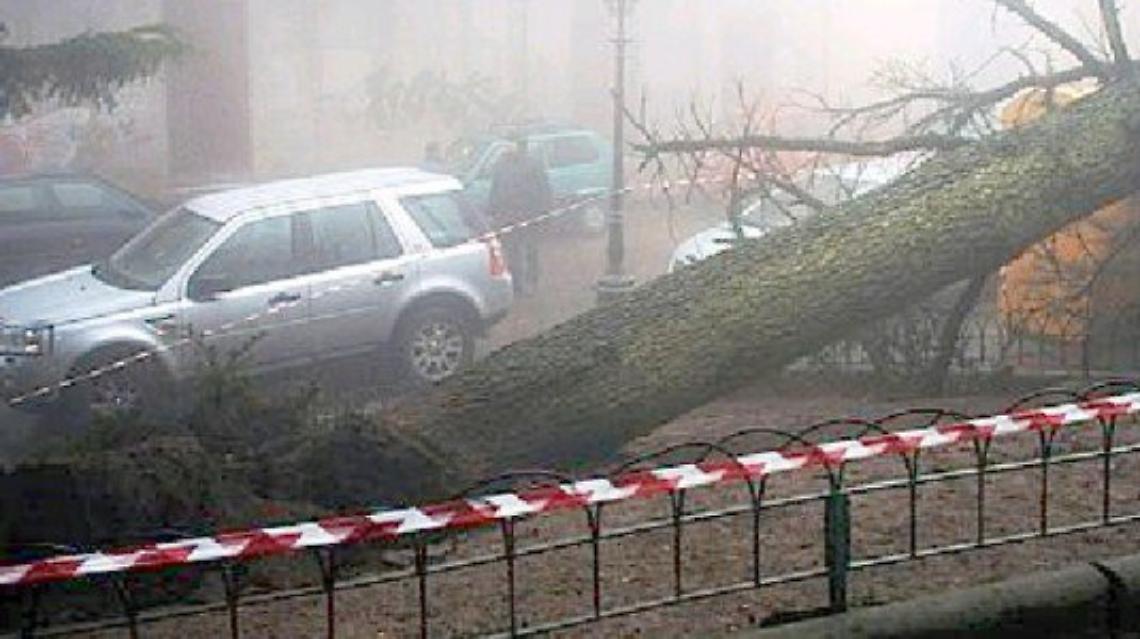 Maltempo, due morti in Toscana <br>e Marche