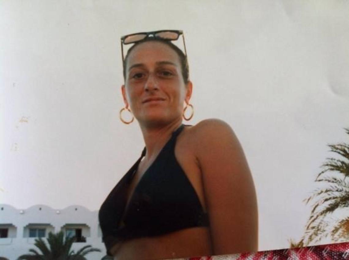 Massacrata di botte e poi gettata via in un sacco dei rifiuti. Arrestato l'ex compagno