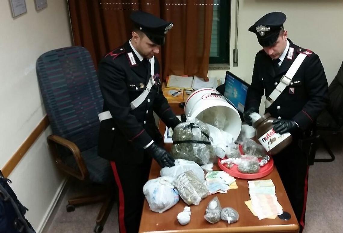Casola di Napoli, droga nel barattolo della Nutella