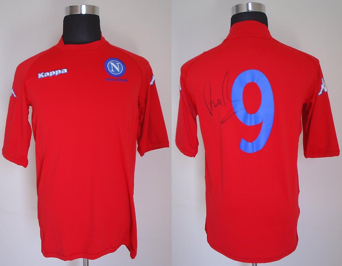 Napoli, accordo fatto con la Kappa <br> Tornerà la maglia rossa