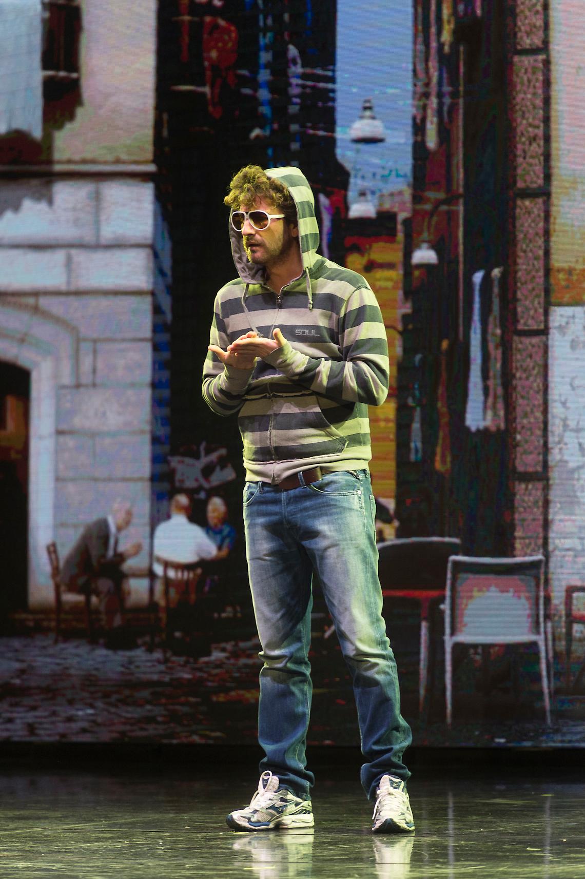Il Principe Abusivo torna a teatro: ecco le date del tour
