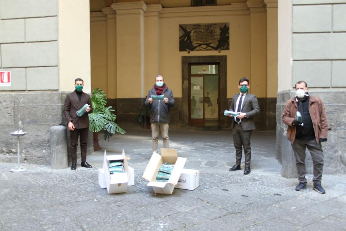Confartigianato Napoli consegna al sindaco 2.000 mascherine