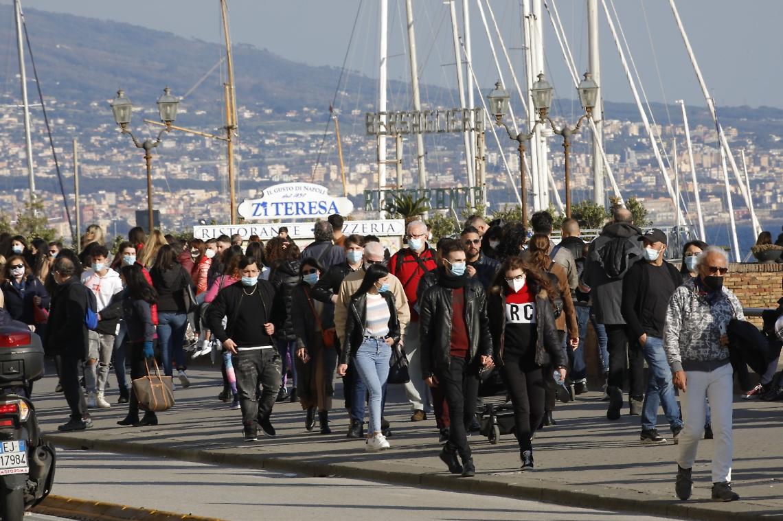 Campania e Veneto verso la zona arancione