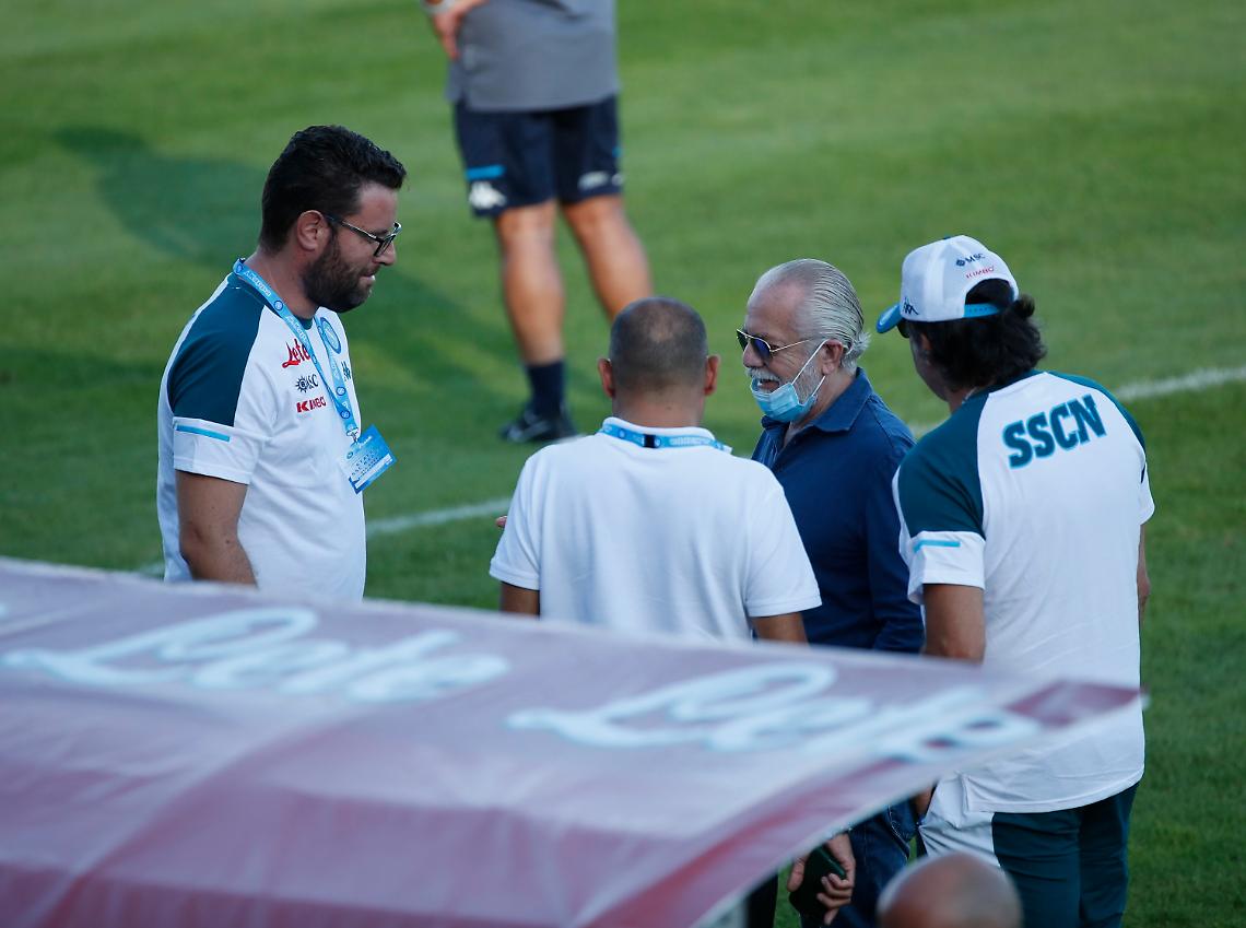 Plusvalenze, deferiti 11 club: c'è anche il Napoli