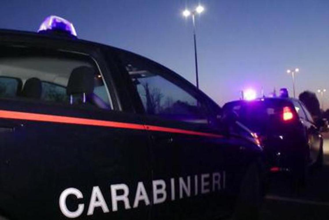Tenta di uccidere 16enne conosciuta sui social, arrestato 32enne
