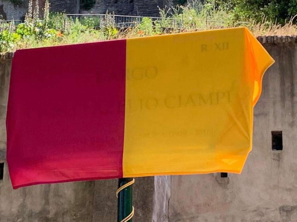 Roma inaugura largo Carlo Azeglio Ciampi, ma la targa è sbagliata