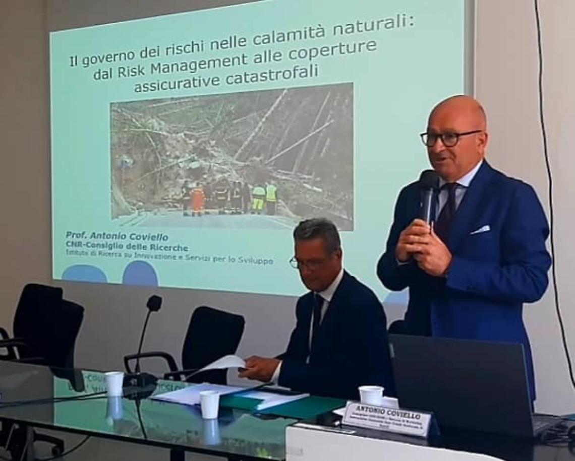 Coviello: "Misure urgenti per arginare il fenomeno, la Campania ad alto rischio frane ed incendi"