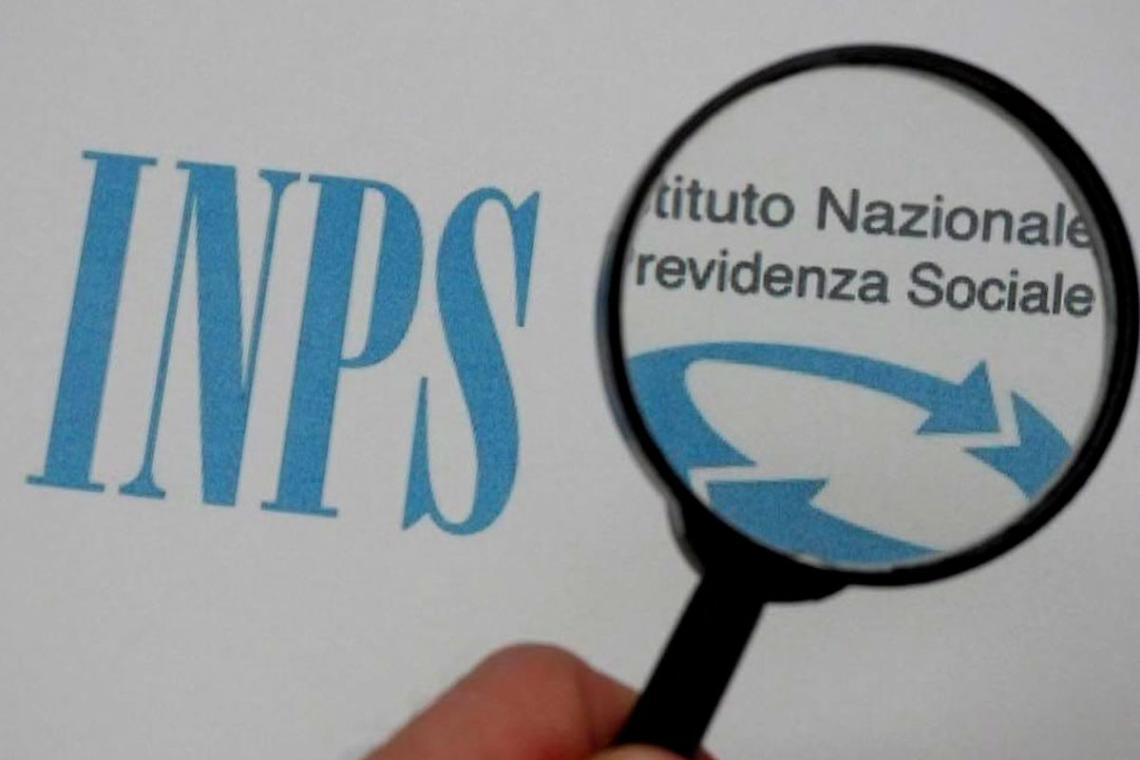 Reddito di Emergenza a luglio, al via le domande per avere 840 euro