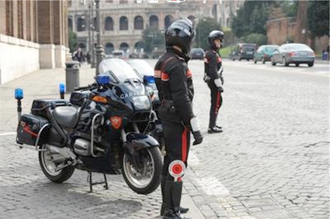 Portici, tre denunciati <br>al Granatello