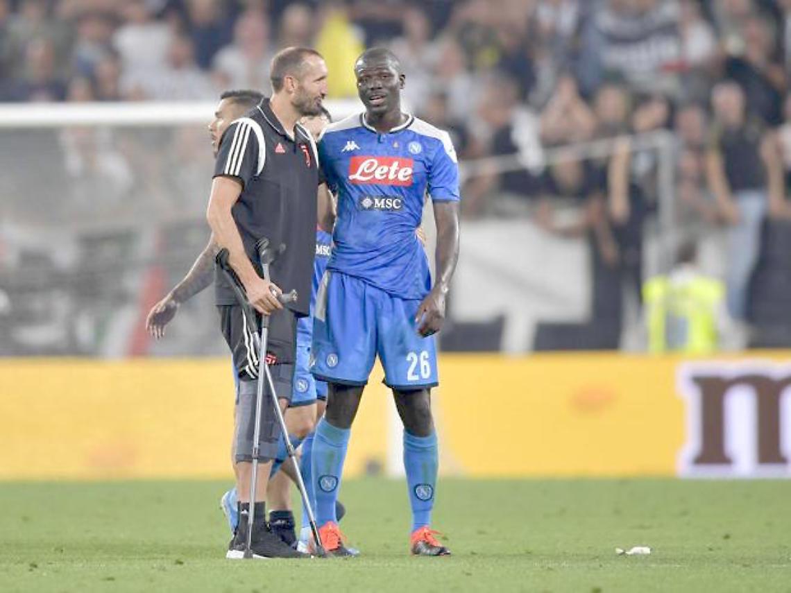 Squadra e tifosi, tutti a difesa di Koulibaly