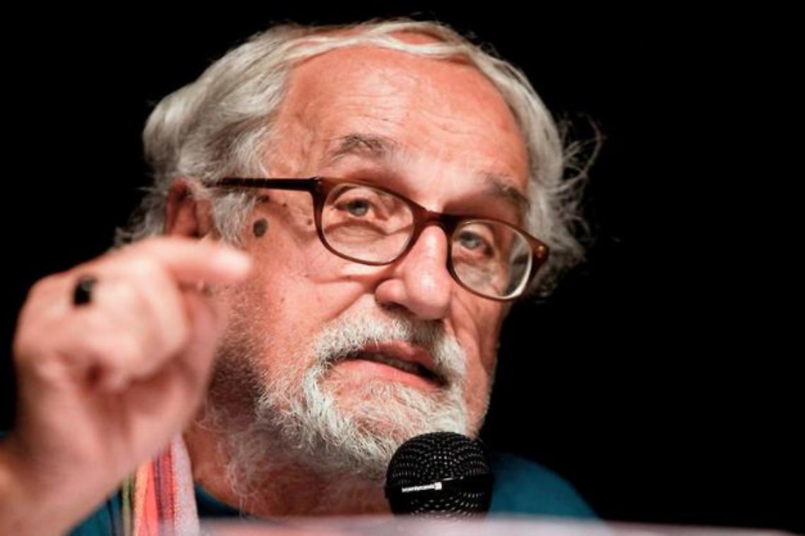 Festival di Mediterranea, digiuno e sit-in con padre Zanotelli