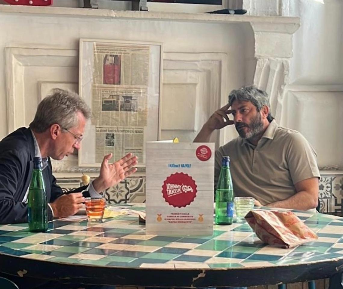 Napoli, Manfredi e Fico a pranzo insieme in centro