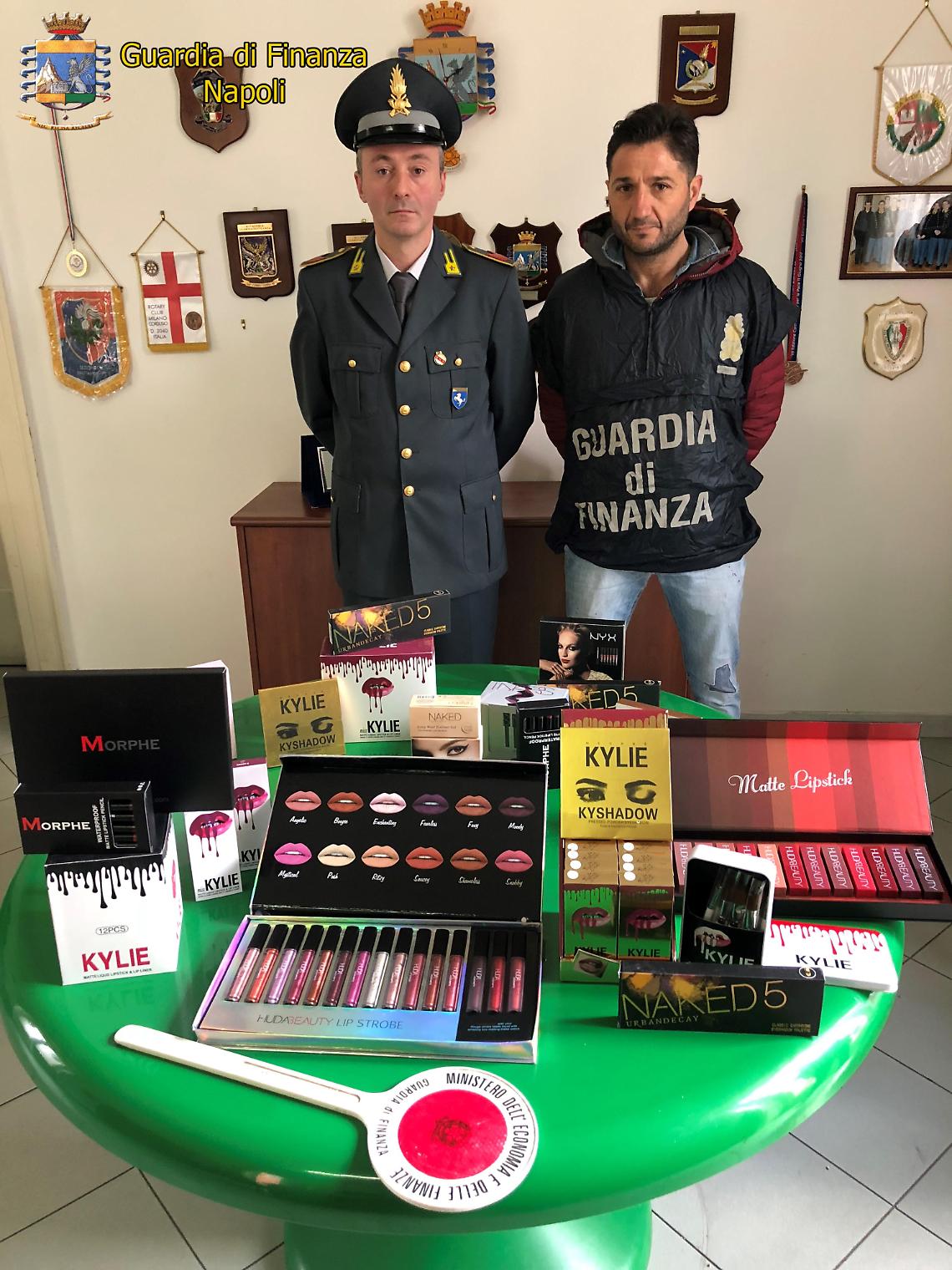 Sequestrati 50mila cosmetici contraffatti