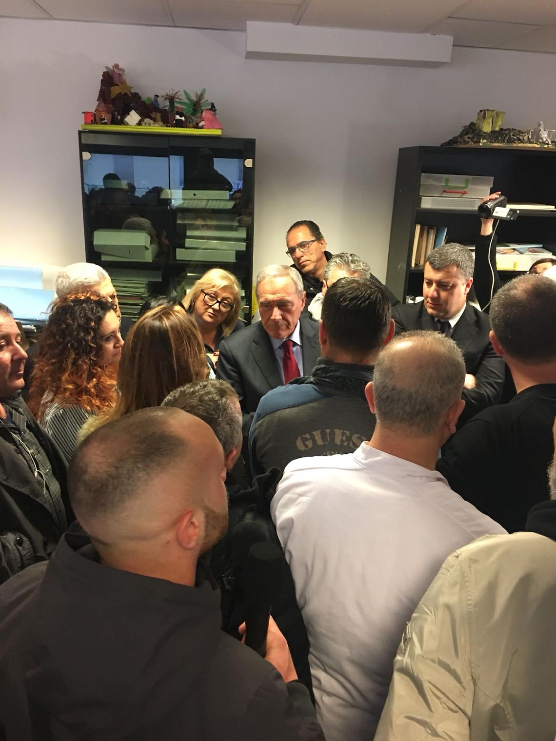 Grasso apre a Napoli la campagna elettorale VIDEO