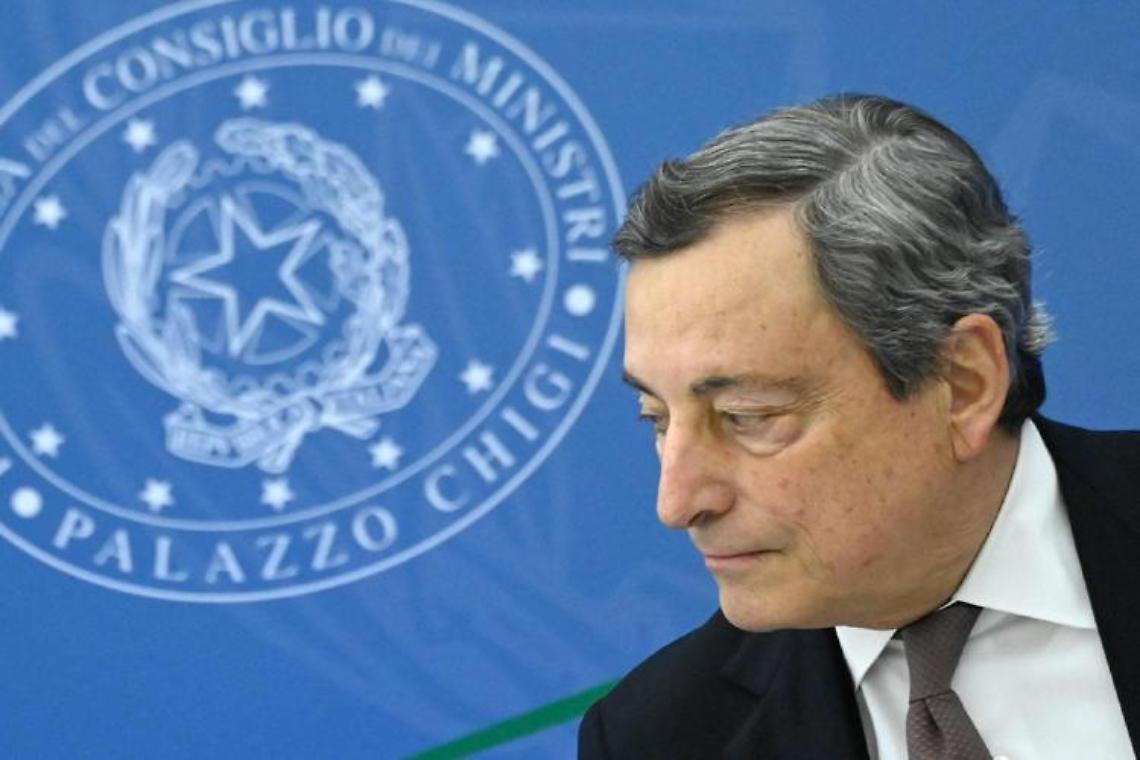 Green pass, Draghi: «Via restrizioni per vaccinati, anche in zona rossa»