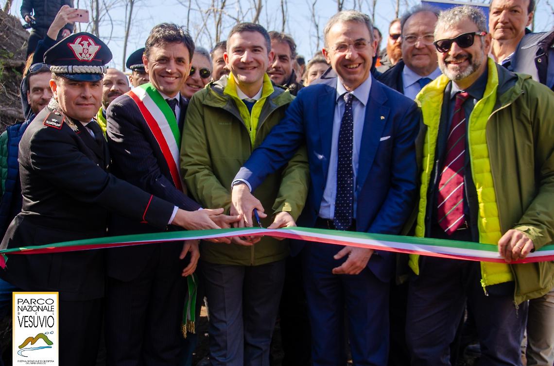 Fiume di Lava, taglio del nastro per il sentiero n.9 del Vesuvio