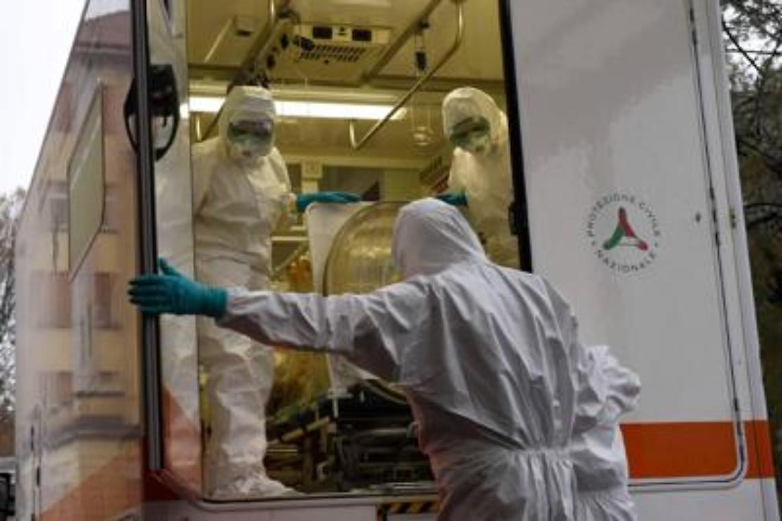 Coronavirus, positivo padre di uno studente a Pomezia