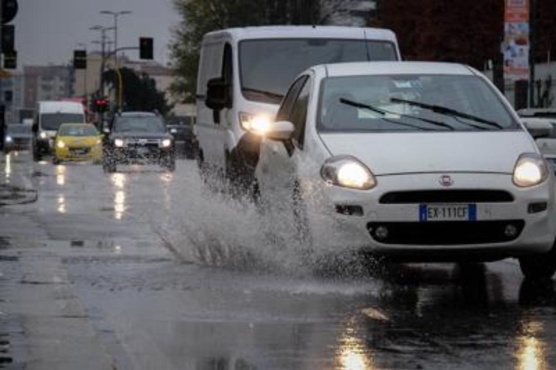 Campania, allerta meteo gialla dalle 18